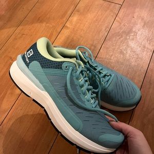 Brand new Salomon Running Shoes